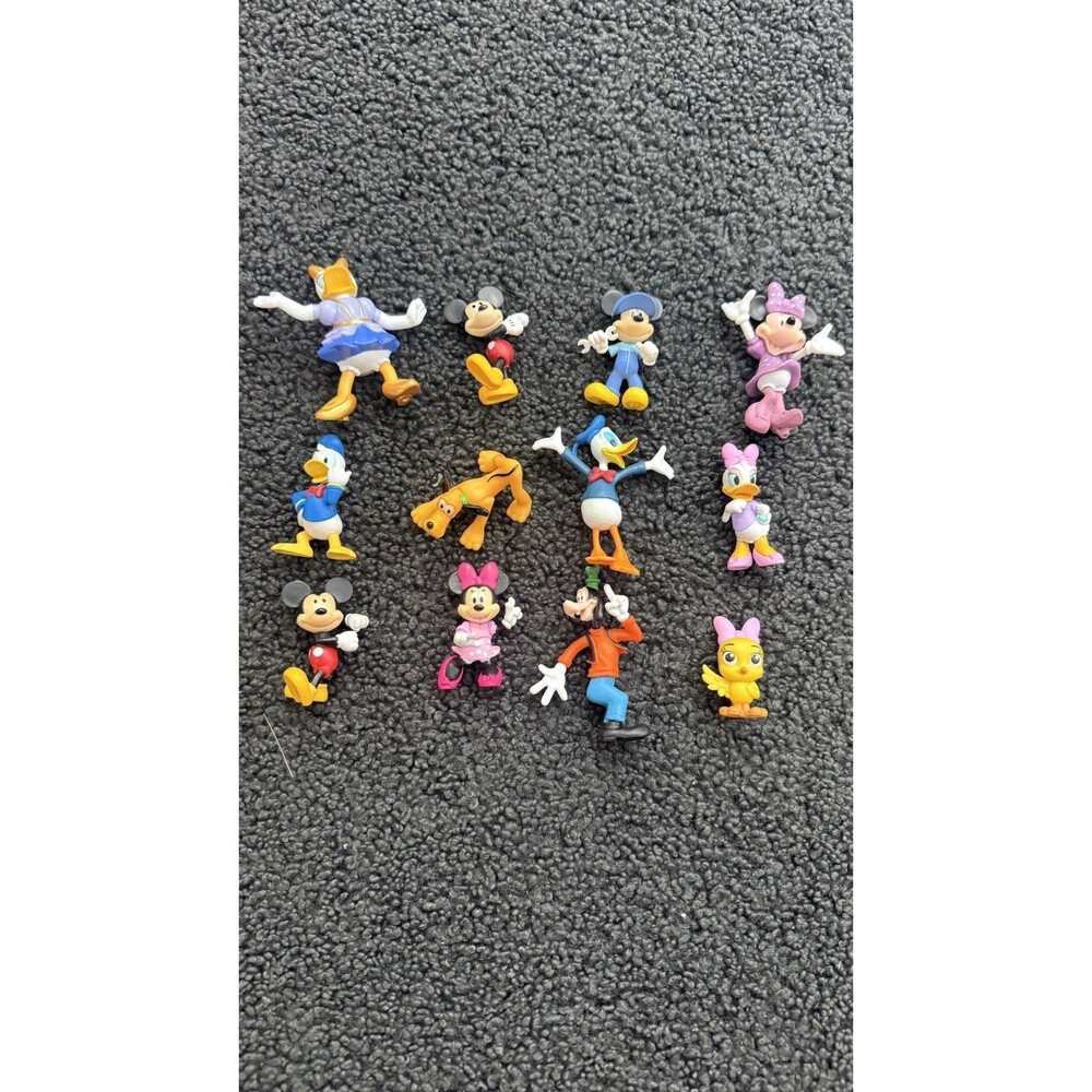 Lot of 9 Disney Figures Cake Toppers Mickey Minnie Goofy Donald Pluto apx 2.5"